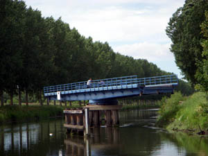 Handbetriebene Drehbrücke