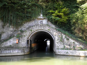 Tunnel_von_Thoraise